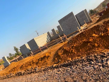 Stands & Residential Land