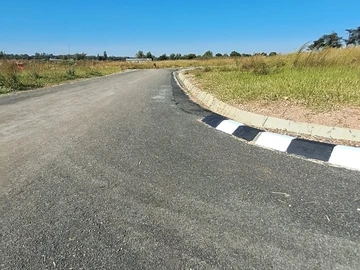 Stands & Residential Land