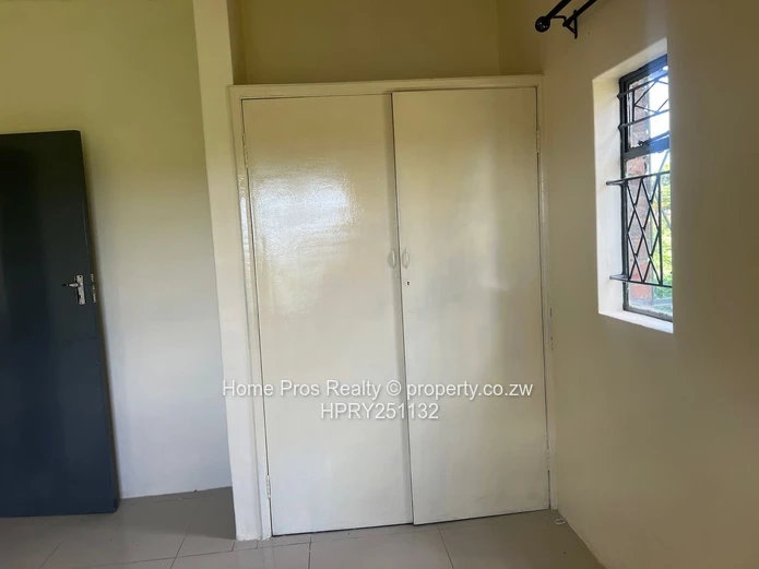 Mufakose House To Let