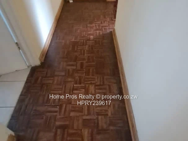 Spacious 4BR Emerald Hill Home on 2030m² — Borehole